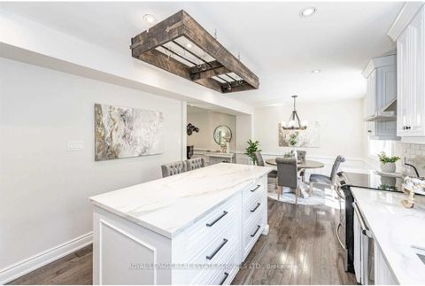 Photo 10 at 1302 Hillview Crescent, FA Falgarwood, Oakville