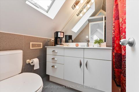 Photo 42 at 400 Summerhill Avenue, Moore Park, Toronto