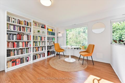 Photo 31 at 400 Summerhill Avenue, Moore Park, Toronto