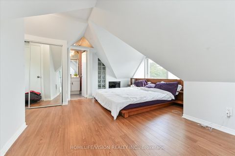 Photo 41 at 400 Summerhill Avenue, Moore Park, Toronto