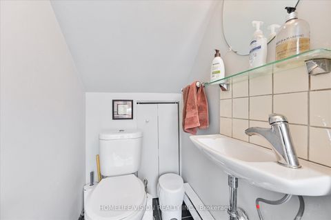 Photo 47 at 400 Summerhill Avenue, Moore Park, Toronto