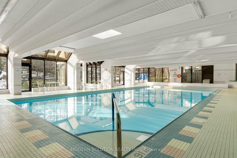 Photo 42 at 426 - 32 Clarissa Drive, Harding, Richmond Hill