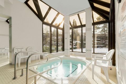 Photo 43 at 426 - 32 Clarissa Drive, Harding, Richmond Hill