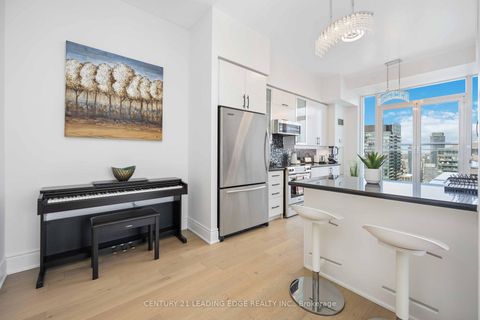 Photo 3 at Lph02 - 763 Bay Street, Bay Street Corridor, Toronto