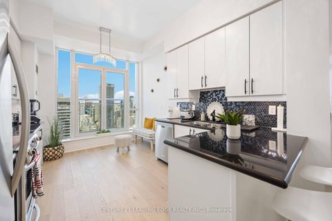 Photo 11 at Lph02 - 763 Bay Street, Bay Street Corridor, Toronto