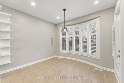 Photo 18 at 71 Hoey Crescent, GO Glenorchy, Oakville