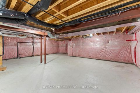 Photo 36 at 71 Hoey Crescent, GO Glenorchy, Oakville