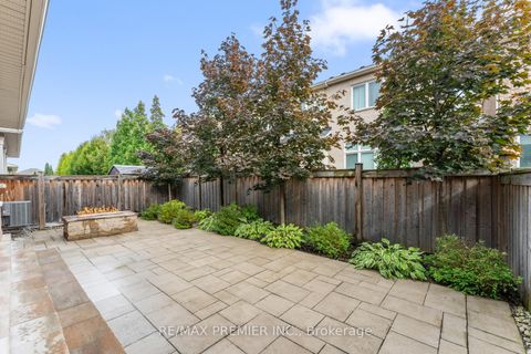 Photo 40 at 71 Hoey Crescent, GO Glenorchy, Oakville