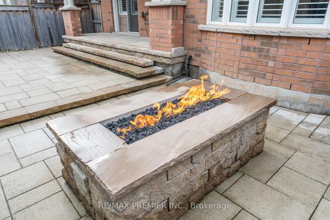 Photo 41 at 71 Hoey Crescent, GO Glenorchy, Oakville