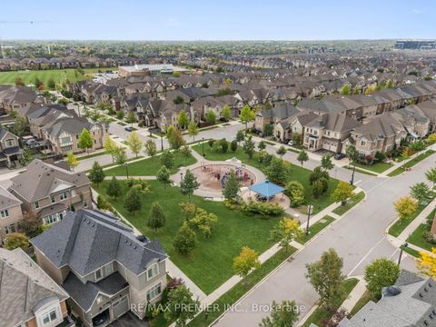 Photo 46 at 71 Hoey Crescent, GO Glenorchy, Oakville