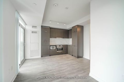 Photo 20 at 2003 - 38 Honeycrisp Crescent, Vaughan Corporate Centre, Vaughan