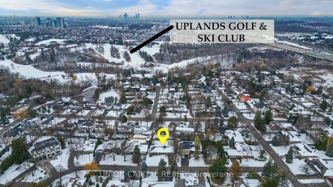 Photo 15 at 16 Cavalier Crescent, Uplands, Vaughan