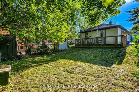 Photo 24 at 261 Helmer Avenue, Central Newmarket, Newmarket