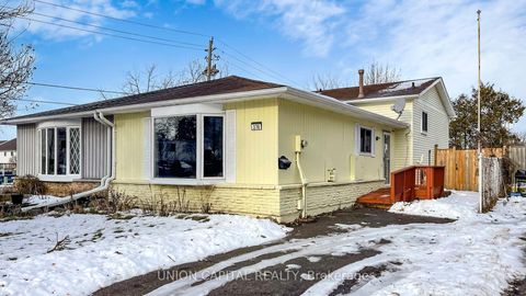 Photo 1 at 376 Calvert Court, Lakeview, Oshawa