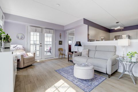 Photo 8 at 313 - 1460 Bishops Gate, GA Glen Abbey, Oakville