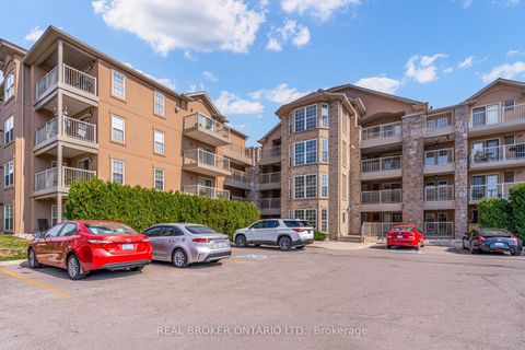 Photo 17 at 313 - 1460 Bishops Gate, GA Glen Abbey, Oakville