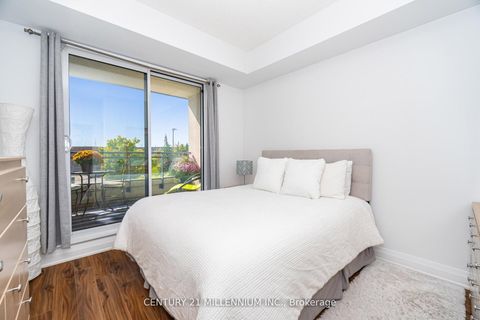 Photo 15 at 217 - 24 Woodstream Boulevard, Vaughan Grove, Vaughan