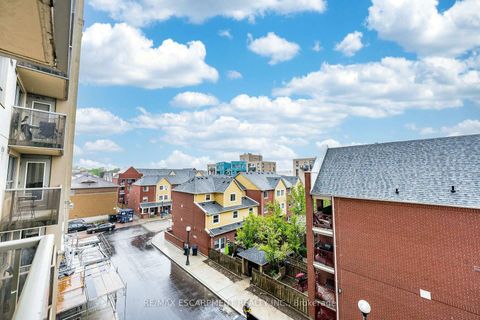 Photo 27 at 402 - 4 Elsinore Path, New Toronto, Toronto