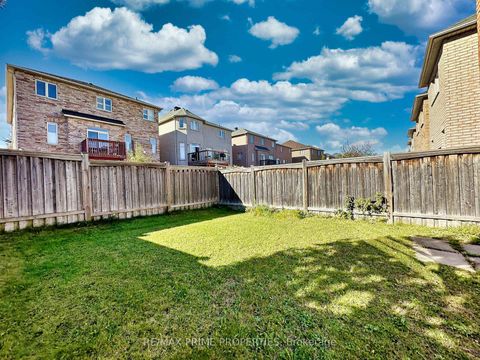 Photo 27 at 117 Big Hill Crescent, Patterson, Vaughan