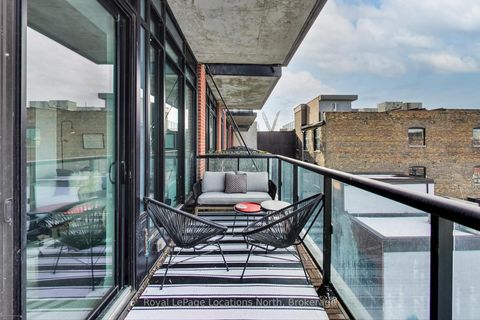 Photo 13 at 619 - 608 Richmond Street W, Waterfront Communities C1, Toronto