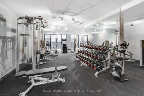 Photo 14 at 619 - 608 Richmond Street W, Waterfront Communities C1, Toronto