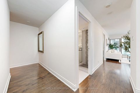 Photo 7 at 712 - 10 Queens Quay W, Waterfront Communities C1, Toronto