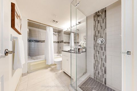 Photo 13 at 712 - 10 Queens Quay W, Waterfront Communities C1, Toronto