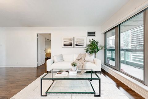 Photo 21 at 712 - 10 Queens Quay W, Waterfront Communities C1, Toronto