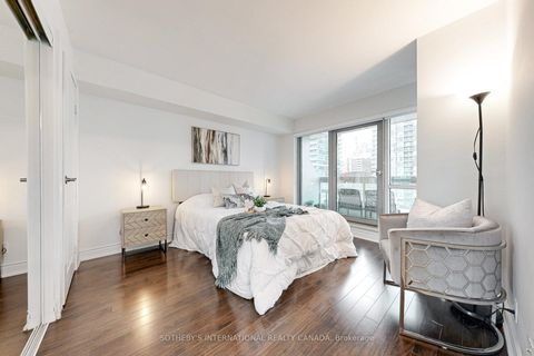 Photo 23 at 712 - 10 Queens Quay W, Waterfront Communities C1, Toronto