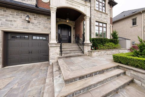 Photo 9 at 173 Lakeland Crescent, Oak Ridges Lake Wilcox, Richmond Hill