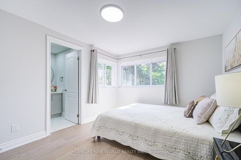 Photo 29 at 29 Puma Drive, L'Amoreaux, Toronto