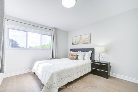 Photo 30 at 29 Puma Drive, L'Amoreaux, Toronto