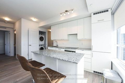 Photo 13 at 3209 - 36 Elm Drive W, City Centre, Mississauga