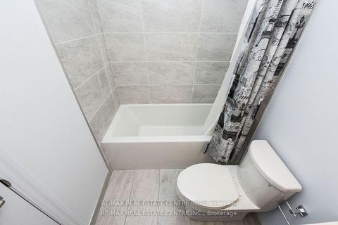 Photo 15 at 3209 - 36 Elm Drive W, City Centre, Mississauga