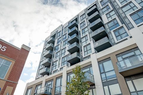 Photo 3 at # 415 - 509 DUNDAS Street W, GO Glenorchy, Oakville