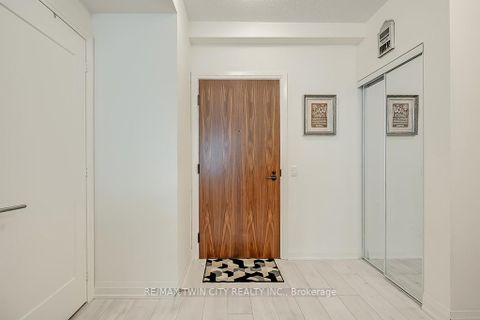 Photo 6 at # 415 - 509 DUNDAS Street W, GO Glenorchy, Oakville