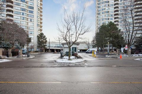 Photo 2 at 1021 - 3 Greystone Walk Drive, Kennedy Park, Toronto