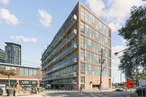 Photo 0 at 438 - 5 Hanna Avenue, Niagara, Toronto