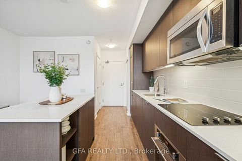 Photo 17 at 438 - 5 Hanna Avenue, Niagara, Toronto
