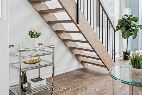 Photo 21 at 438 - 5 Hanna Avenue, Niagara, Toronto