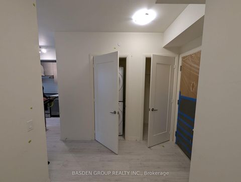 Photo 10 at 433 - 8960 Jane Street, Vellore Village, Vaughan