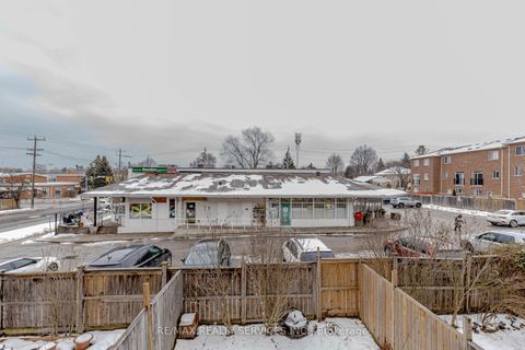 Photo 24 at 47 Curran Hall Crescent, Morningside, Toronto