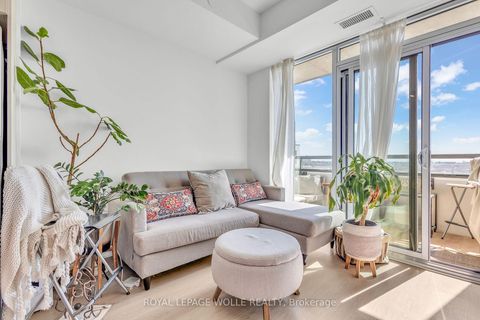 Photo 17 at 412 - 859 The Queensway, Queensway, Toronto