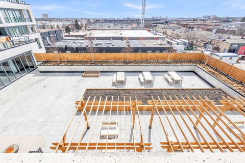 Photo 24 at 412 - 859 The Queensway, Queensway, Toronto