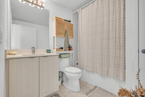 Photo 25 at 412 - 859 The Queensway, Queensway, Toronto