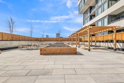 Photo 29 at 412 - 859 The Queensway, Queensway, Toronto