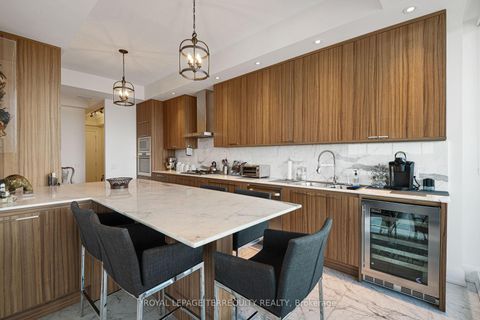 Photo 9 at 1804 - 88 Davenport Road, Annex, Toronto