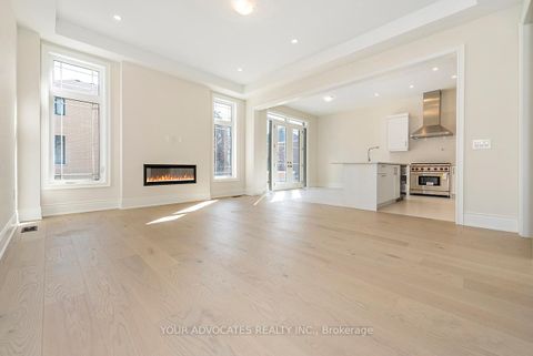 Photo 9 at 125 Timber Creek Boulevard, Kleinburg, Vaughan