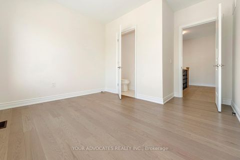 Photo 15 at 125 Timber Creek Boulevard, Kleinburg, Vaughan