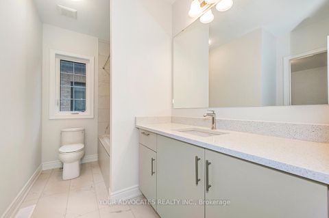 Photo 22 at 137 Timber Creek Boulevard, Kleinburg, Vaughan